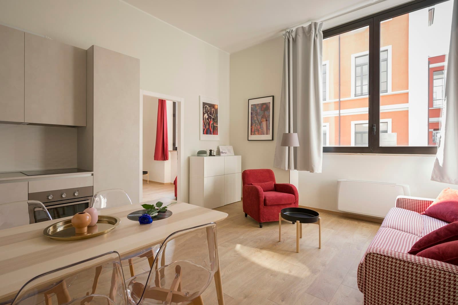 Understand how ownership shares affect taxes and legal responsibilities when buying property with a partner in Germany.